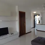 A Schiera Con Uso Piscina *
