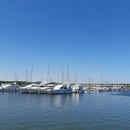 A Schiera Con Uso Piscina *
