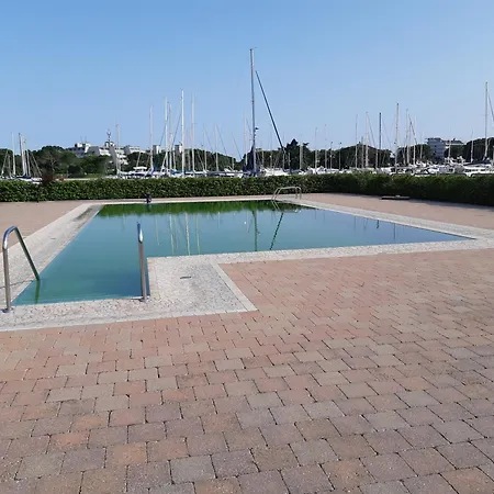 Casa de Férias A Schiera Con Uso Piscina *
