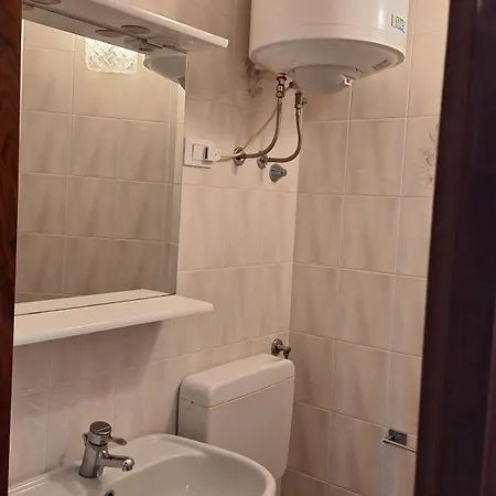 A Schiera Con Uso Piscina Casa de Férias Aprilia Marittima